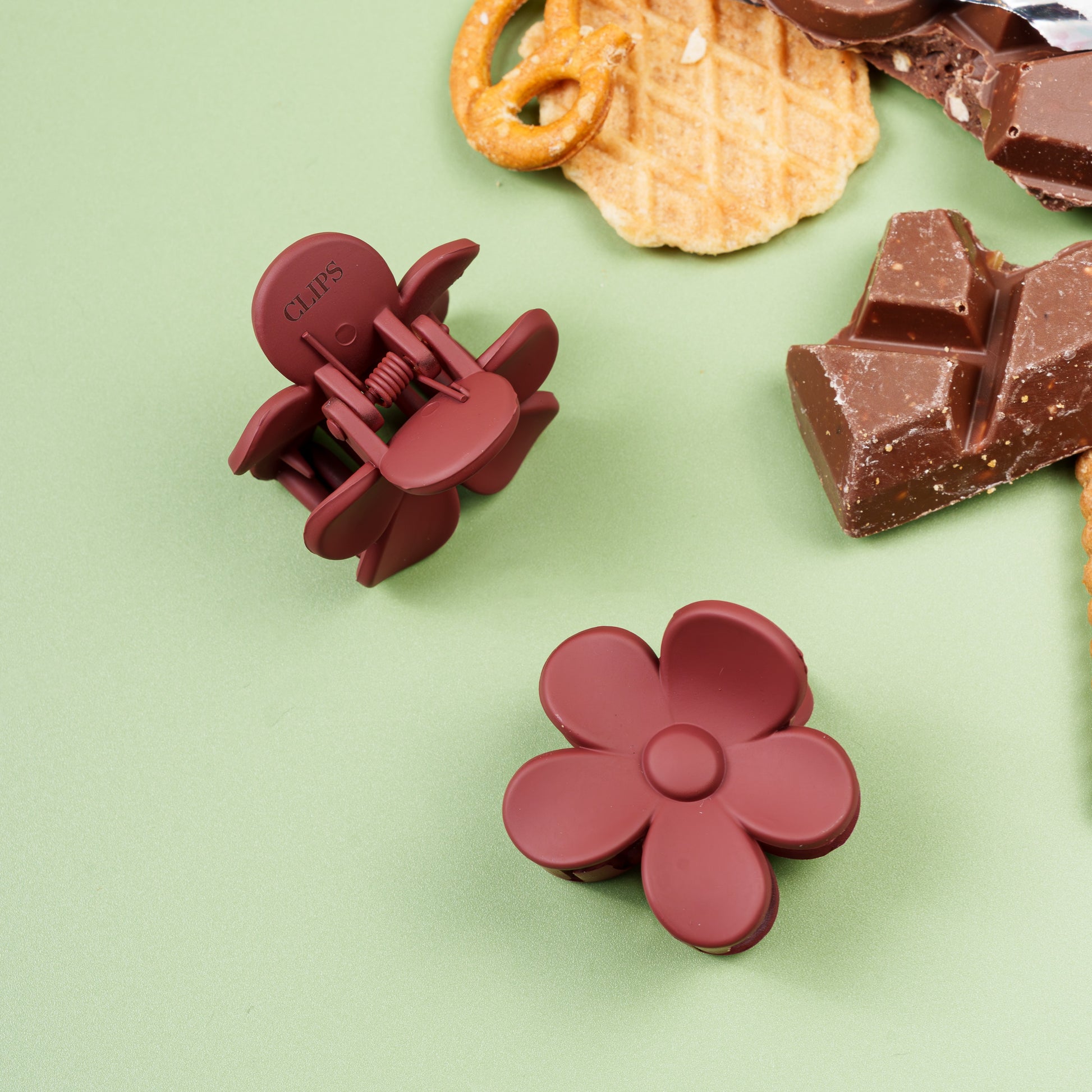 haarspeld bloem haarklem clips glad haar fijn dik stevig bordeaux
