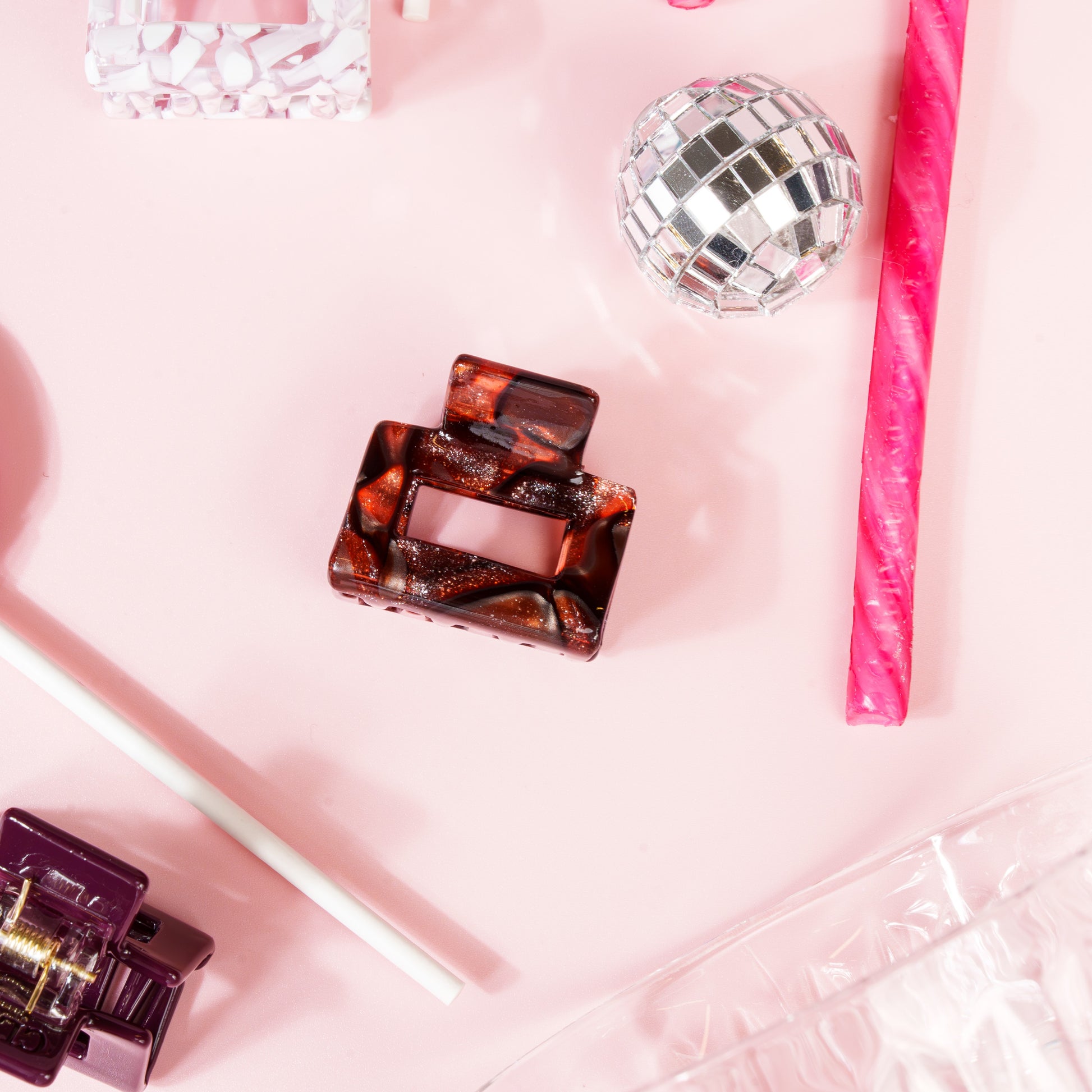 Mini Viv clip kleine vierkante haarspeld glitter donkerbruin