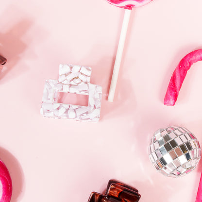 Mini Viv clip kleine vierkante haarspeld wit gevlekt