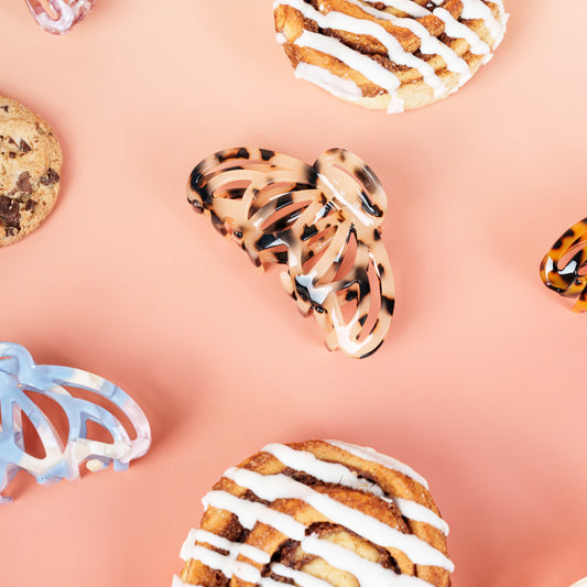 clip haarspeld dik haar kwalitatief stevig clips marmer beige