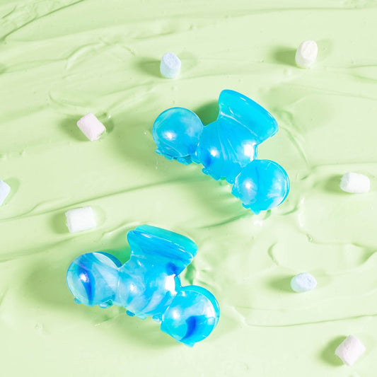 Nomi clip bubbly haarspeld felblauw
