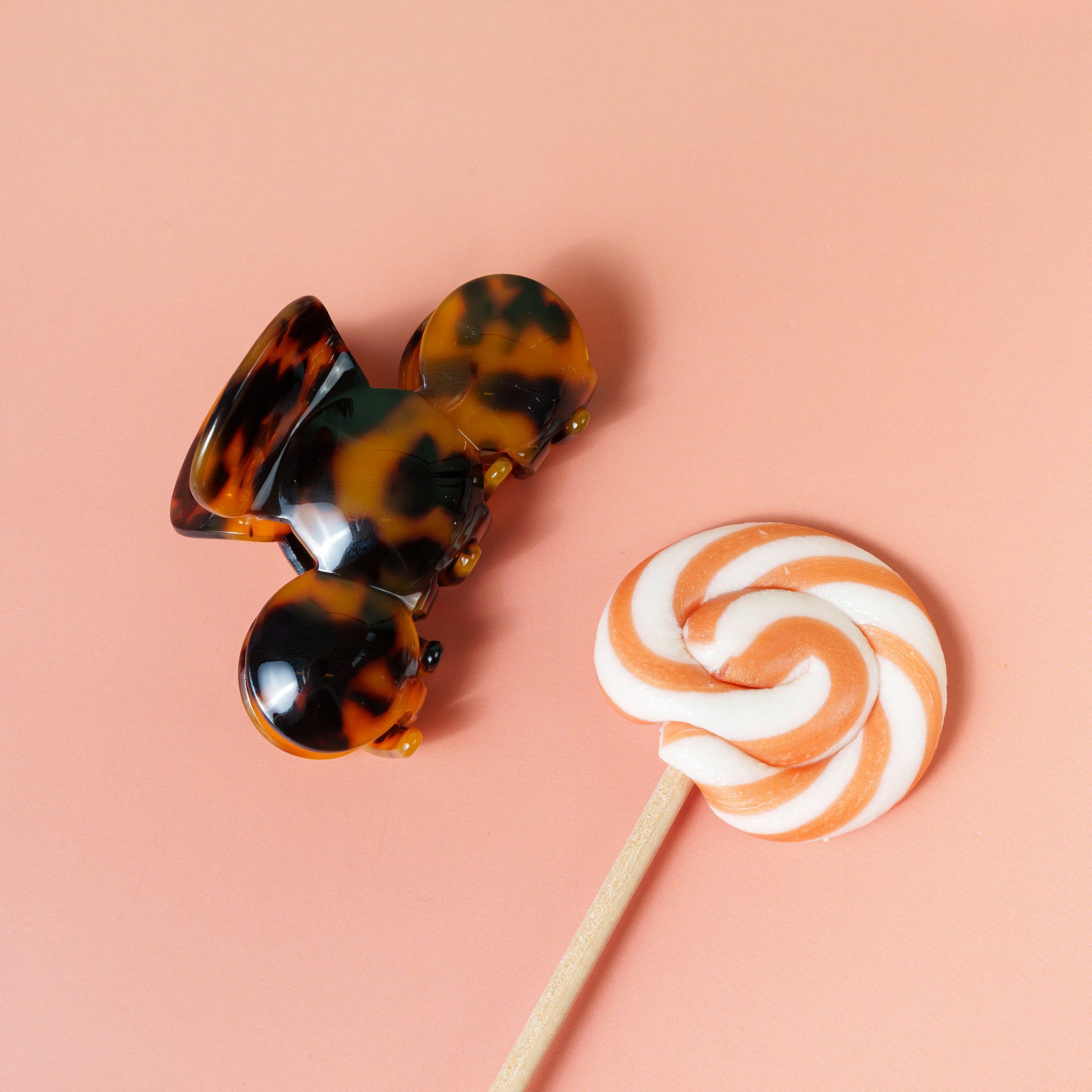 Nomi clip bubbly haarspeld marmer bruin