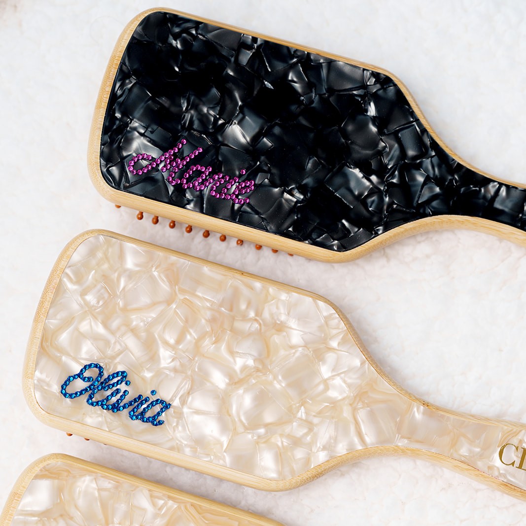 bamboo borstel brush hoofdhuid gepersonaliseerd clips