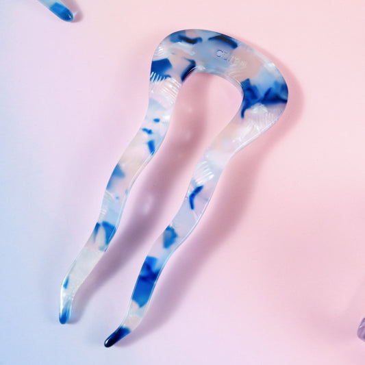 french pin clips lang dik haar